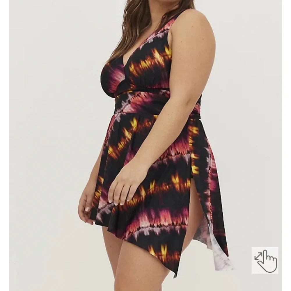 Torrid ASYMMETRICAL HEM SWIM DRESS SHORT LENGTH STRIPE TIE DYE | multiple sizes - Picture 5 of 12